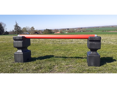 Bom 1,75m PE-plast Rød