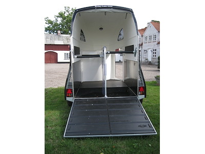 Böckmann Master 2400/1460/940kg