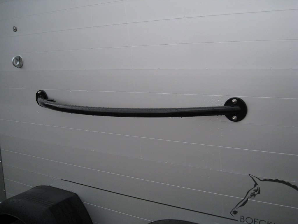 Bøjle buet til mont. udv. på traile