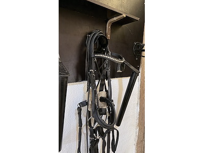 Trenseholder, sort metal