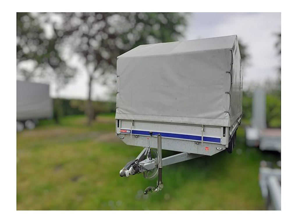 Leje af 3500kg Presennings Trailer Weeke