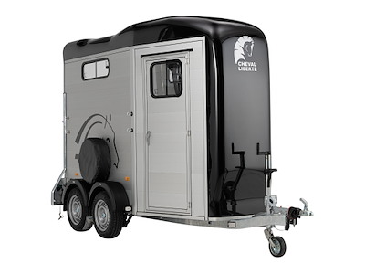 Cheval Liberte Gold Touring One