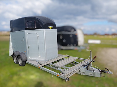Humbaur Hestetrailer Vognbeslag år 2018