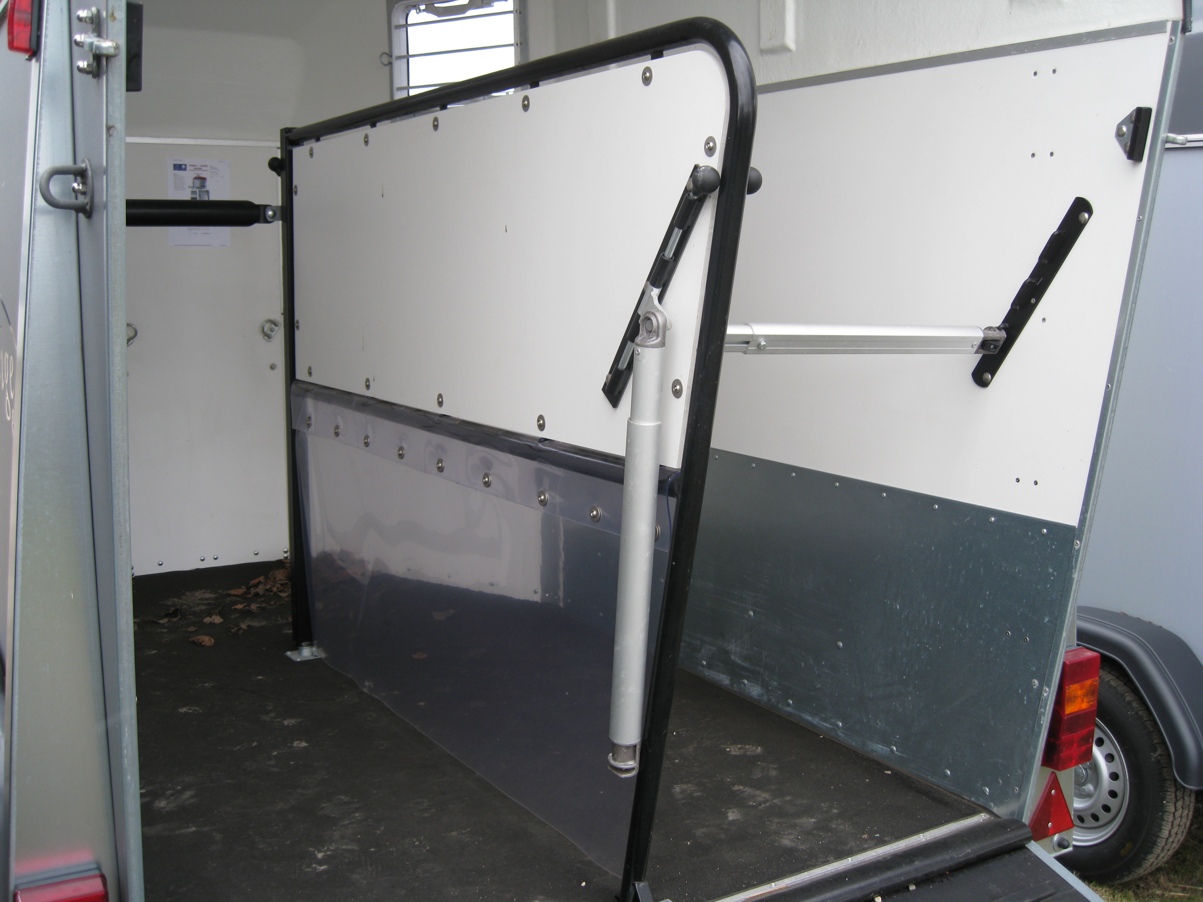 Skillevægge/tilbehør