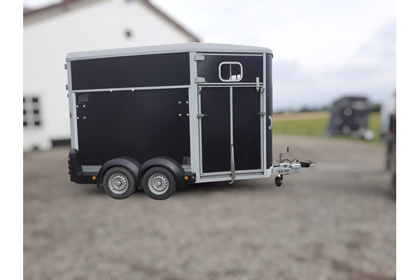 Ifor William Hestetrailer HB 511 år 2019