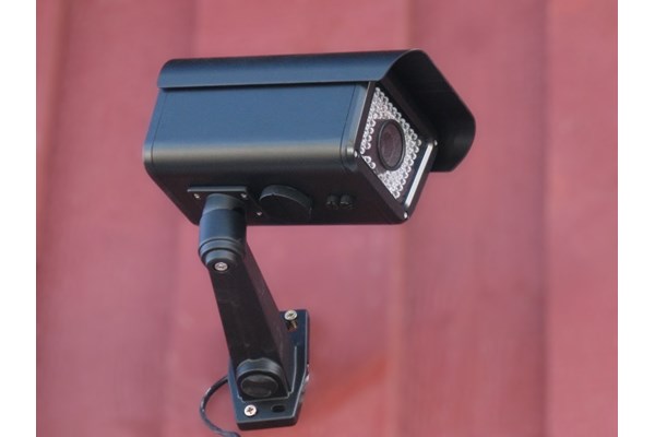 Bakkamera, Nummerplade detection