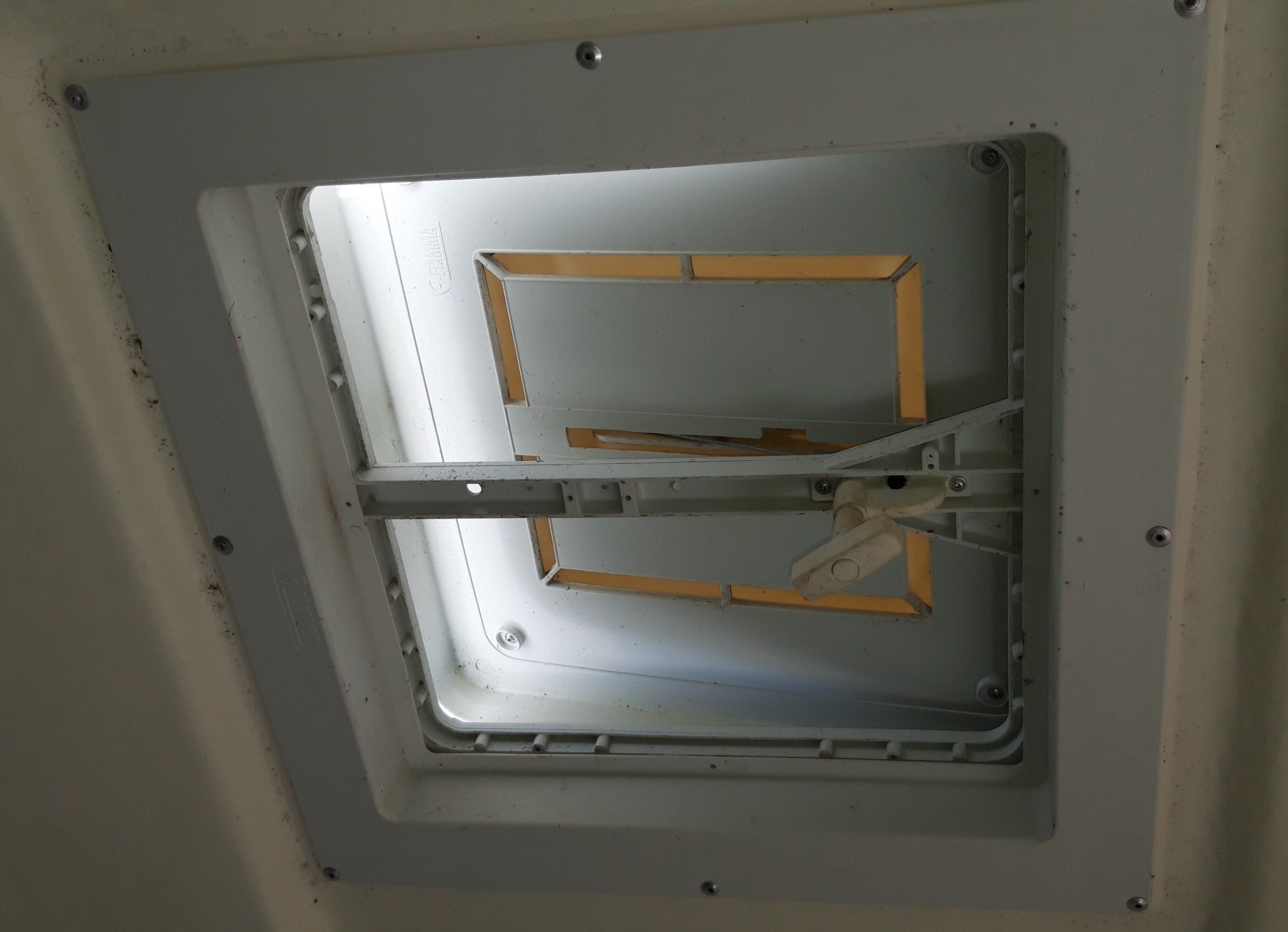 Tagluge Hvid Cheval Liberté mål 455x455mm