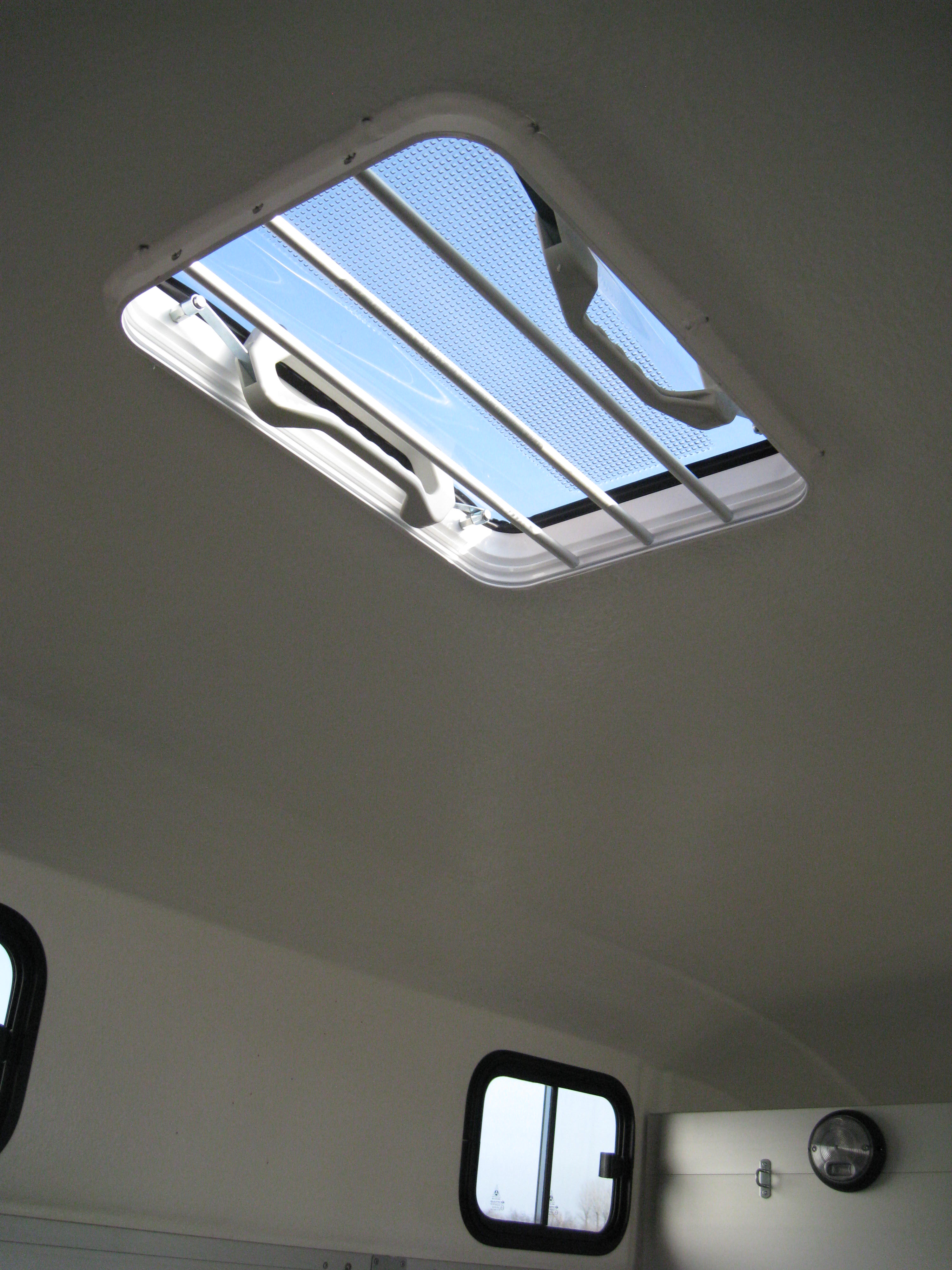 Vindue 5-vejs komplet m mørkt røgfarvet glas