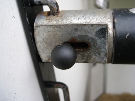 Kuglehåndtag for snapbom Ø25/M6 gevind