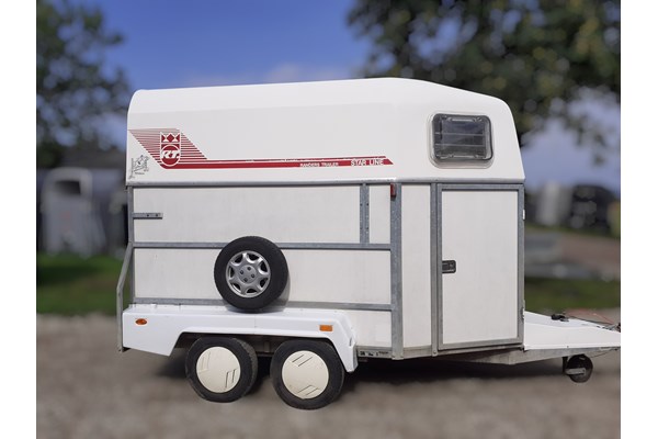 Randers Trailer Hvid år 1994