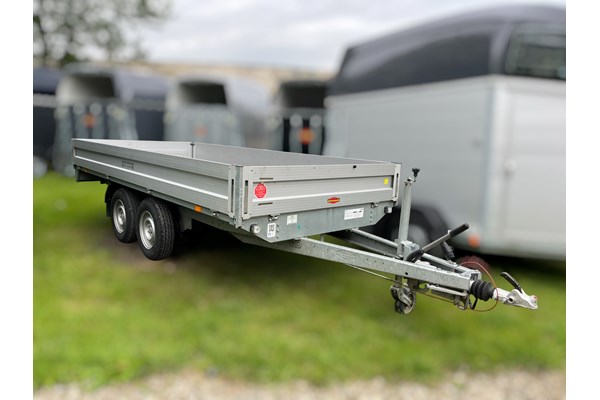 Leje af 3500kg Ladtrailer 1 dag
